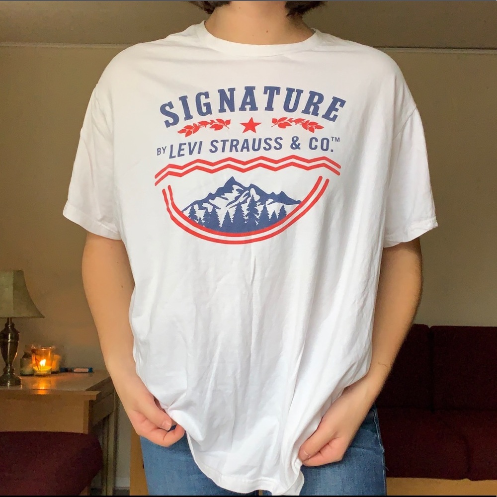 Signature Levi Strauss & Company Tee XL